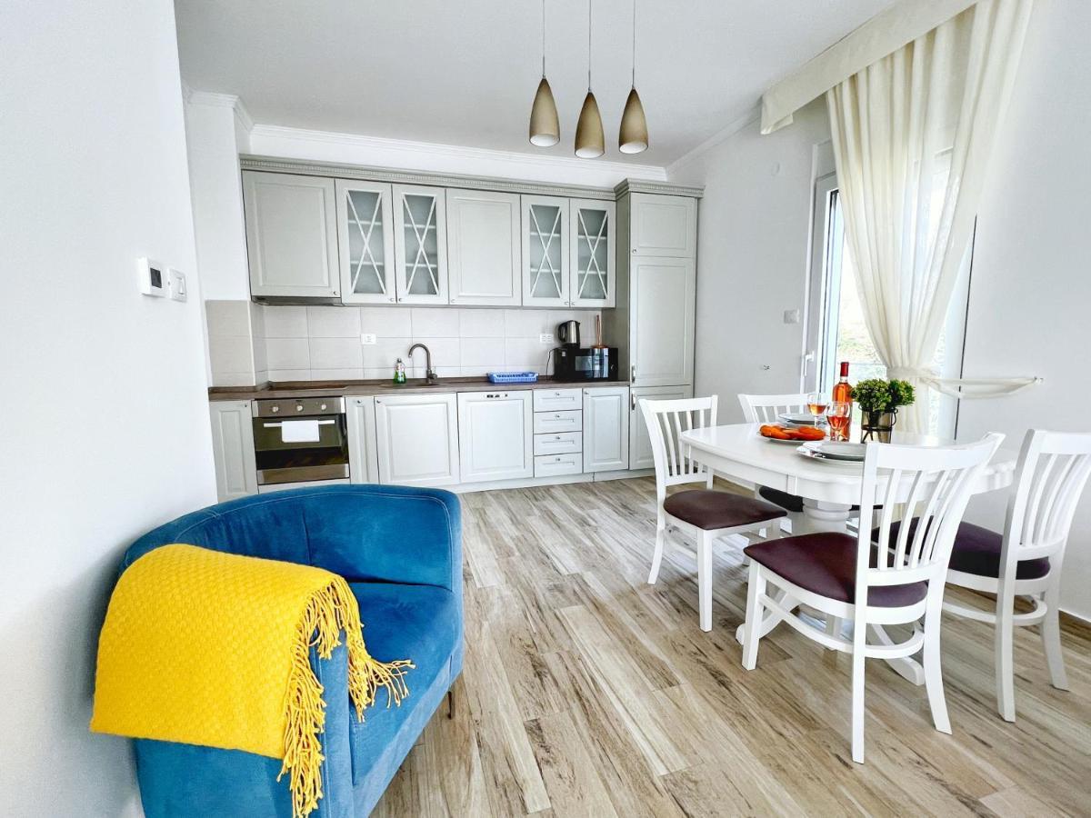 Yourhome Beach First Line Dobra Voda Extérieur photo